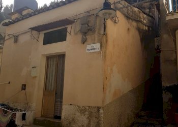 Casa indipendente VIA PIEDIGROTTA, Scicli - foto 1