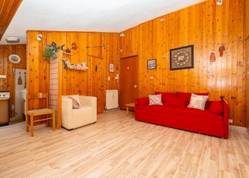 One-room apartment via Della Pineta, 2, Bagnolo Piemonte - photo 3