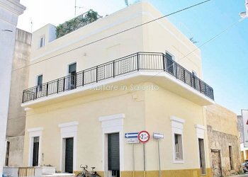 Facciata - Casa indipendente Gagliano del Capo - foto 2