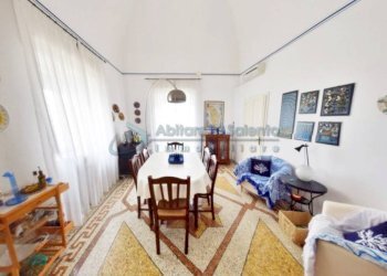 Salone - Casa indipendente Gagliano del Capo - foto 6