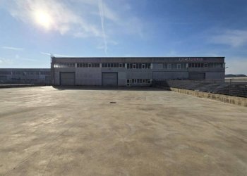 Zona - Capannone via Trieste, 4, Pomezia - foto 1