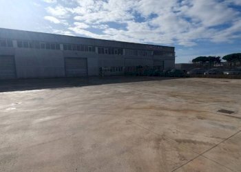 piazzale esterno - Capannone via Trieste, 4, Pomezia - foto 2