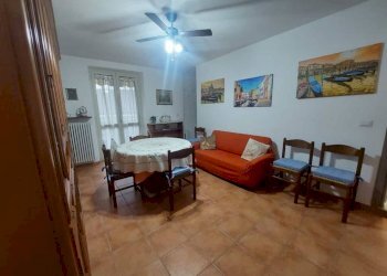 Salone - Villa via Borgonuovo, Azzano d'Asti - foto 3