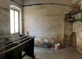 magazzino - Shop Passo Bascione, Genova (neighborhood Marassi) - photo 4