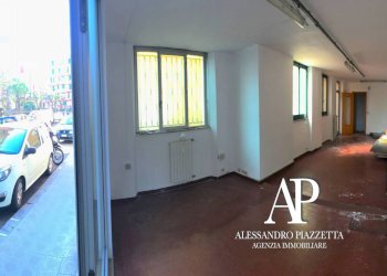 locale - Negozio Chiavari - foto 4