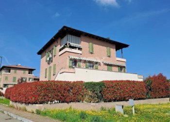 Three-room apartment Bologna - photo 3