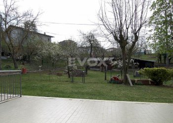 Trilocale Zocca - foto 11