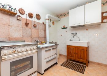 Casa indipendente via Basse, 8, Bagnolo Piemonte - foto 6