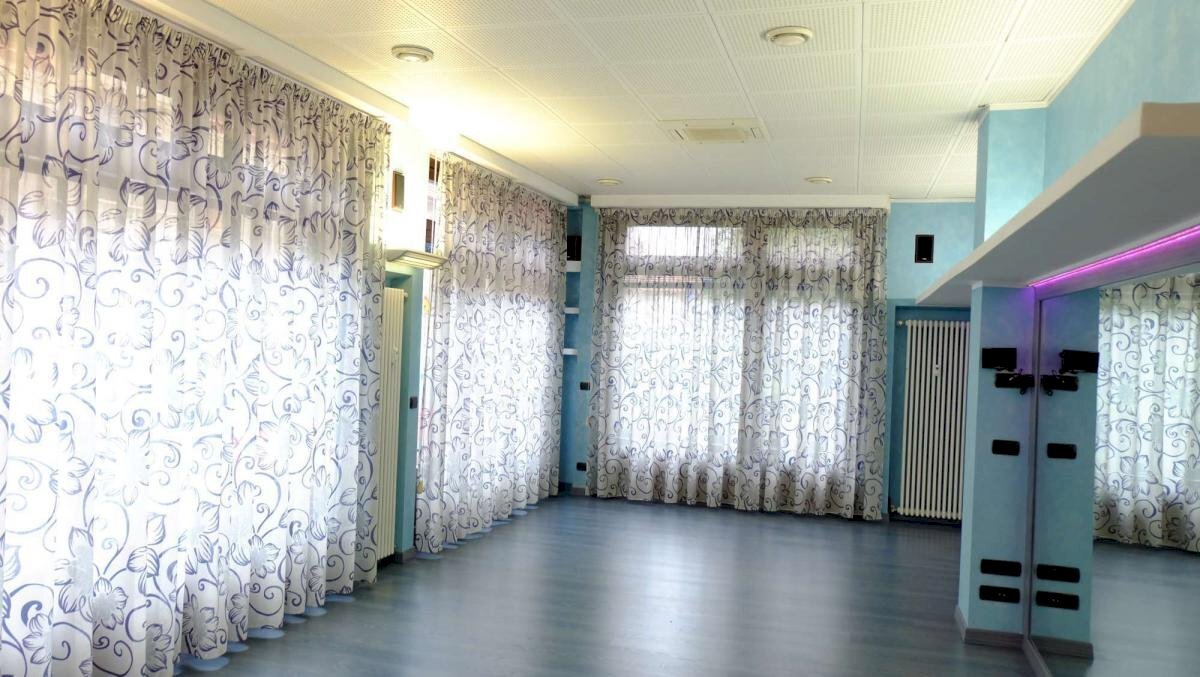 Shop Via Minghetti, Collegno - photo 1