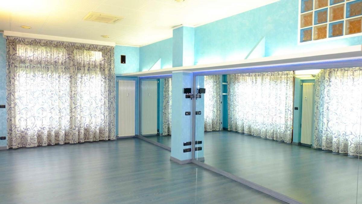 Shop Via Minghetti, Collegno - photo 2