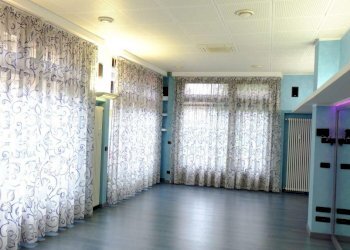 Shop Via Minghetti, Collegno - photo 1