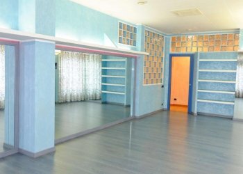 Shop Via Minghetti, Collegno - photo 4