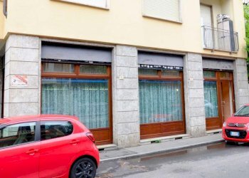 Shop Via Minghetti, Collegno - photo 32