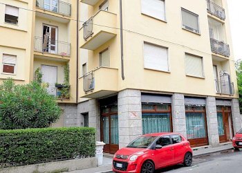 Shop Via Minghetti, Collegno - photo 40