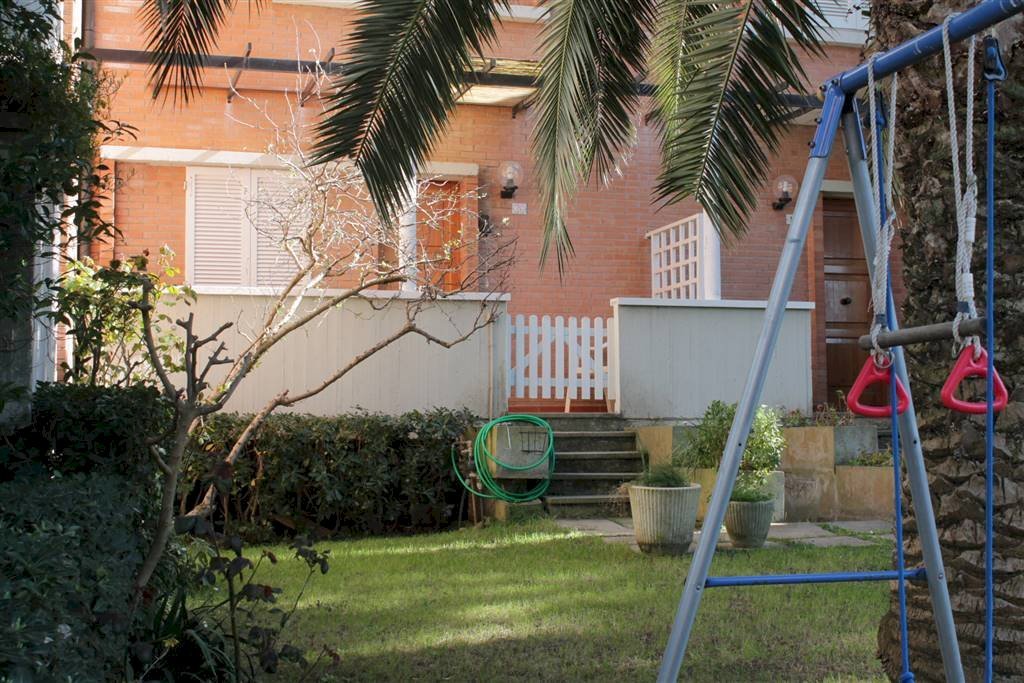 Trilocale Via Boris Giuliano 36, Castagneto Carducci - foto 2