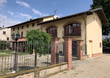 Casa indipendente Magliano Alfieri - foto 2