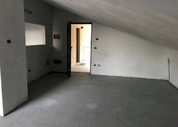 Attico Neive - foto 4