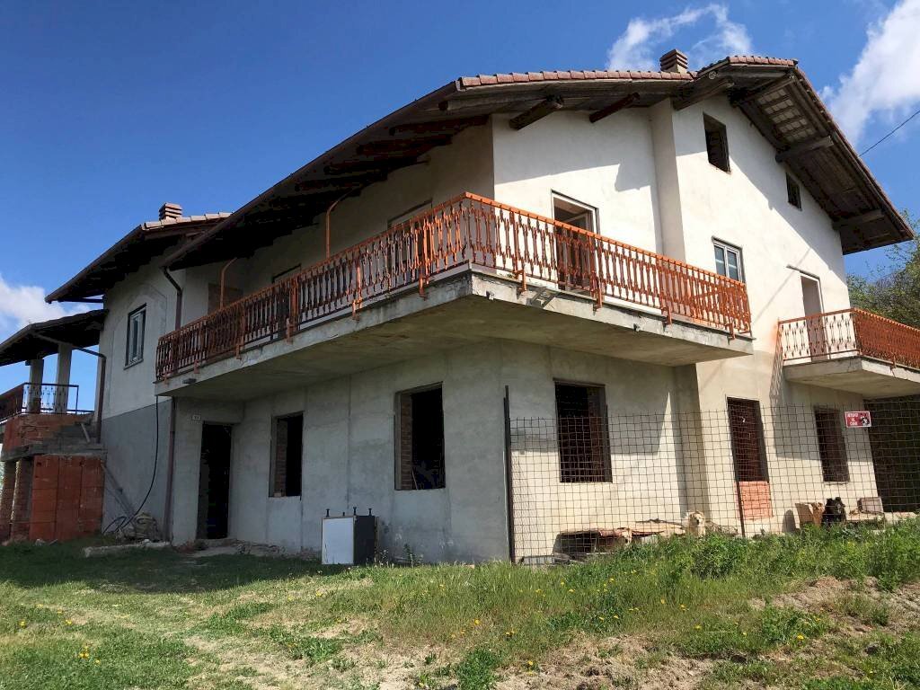 Independent house Roddino - photo 2