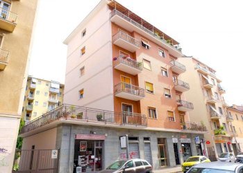 Four-room apartment Via Vandalino, Torino - photo 1