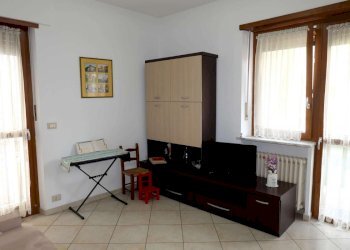 Four-room apartment Via Vandalino, Torino - photo 6