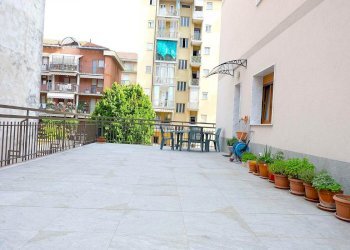 Four-room apartment Via Vandalino, Torino - photo 16