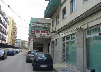 Locale Commerciale VIA TISIA, Siracusa - foto 2