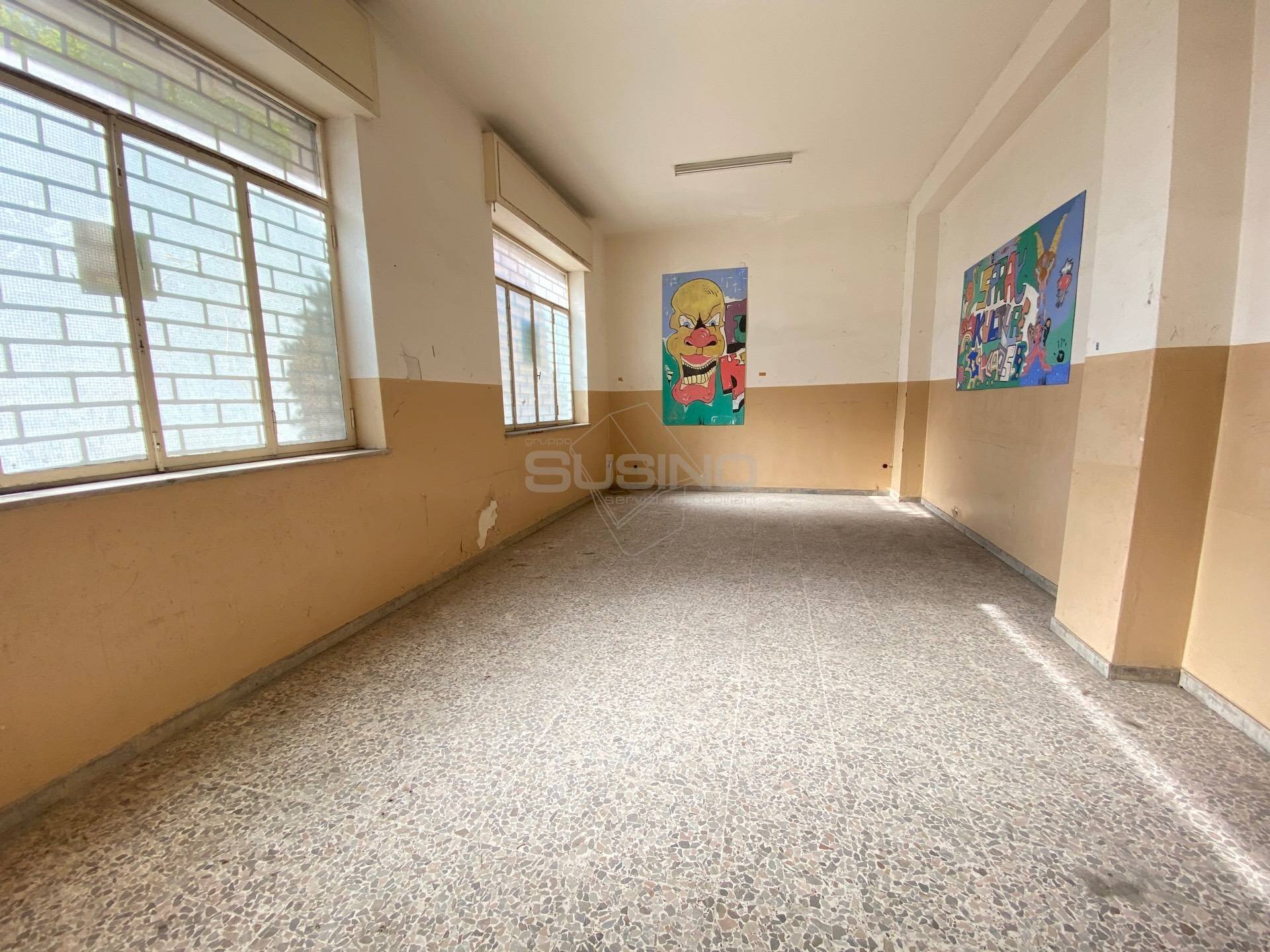 Locale Commerciale VIALE TEOCRITO, Siracusa - foto 3