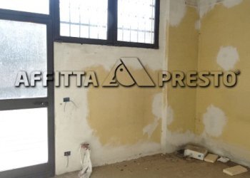 Attività Commerciale Via delle Tagliate, Lucca - foto 8