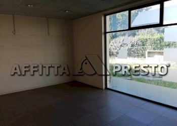 Attività Commerciale Via della Libertà, Altopascio - foto 6