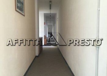 Attività Commerciale via della chiesa xxxii, Lucca (zona San Concordio Contrada) - foto 2