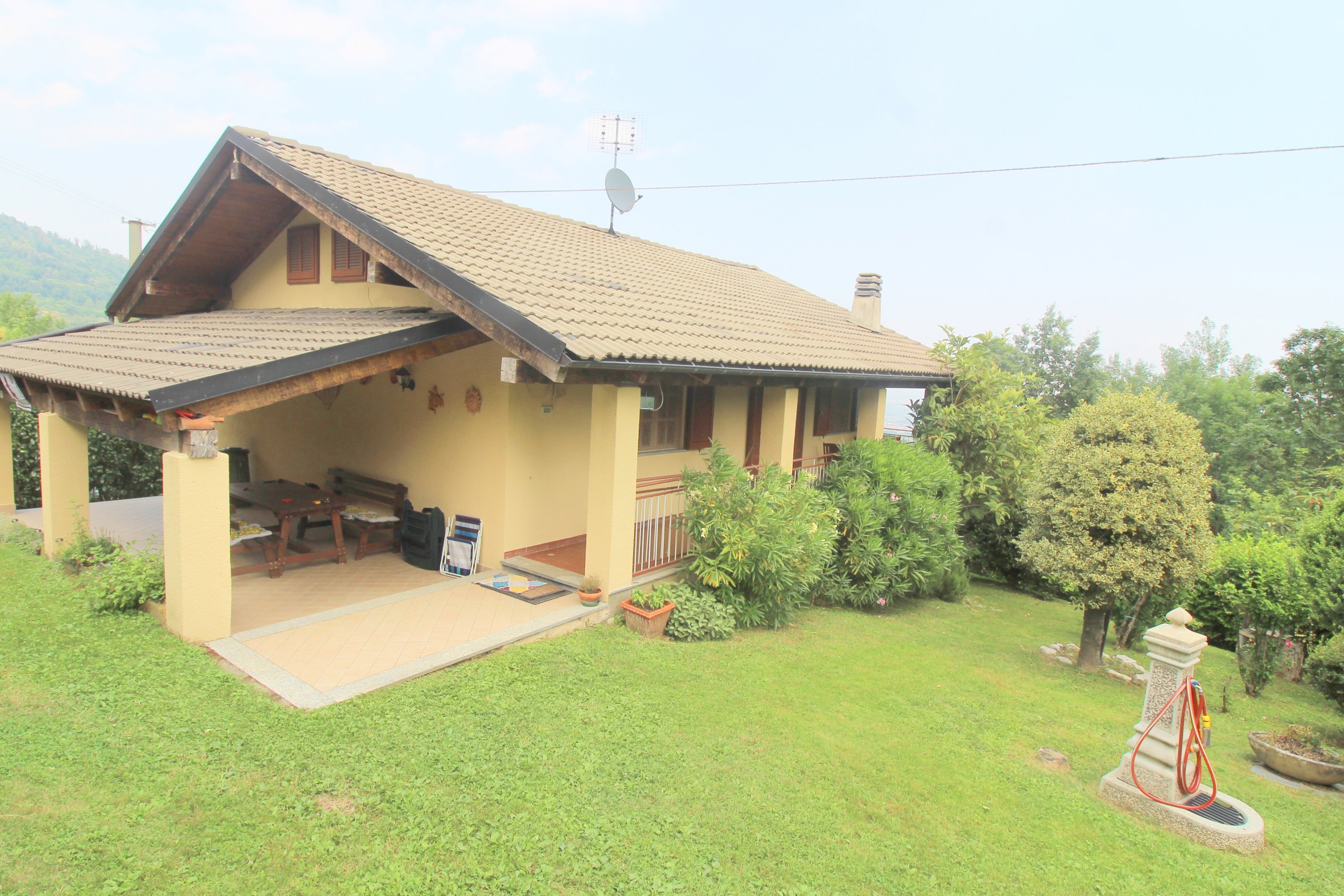 Independent house Via Garigo, 20, Bagnolo Piemonte - photo 1