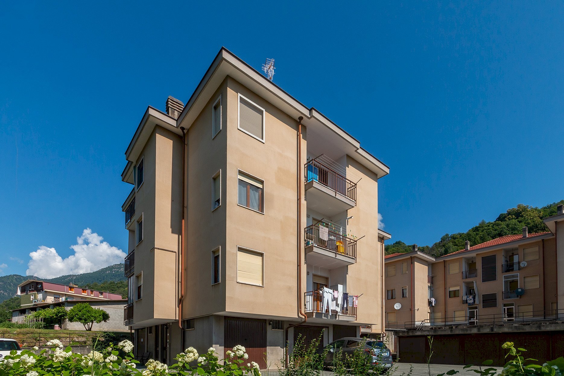 Two-room apartment Via Crissolo, 45, Paesana - photo 1