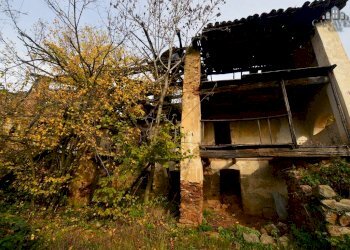 facciata - Rustico strada Provinciale di Issiglio, Issiglio - foto 6