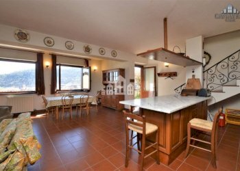 Soggiorno - Casa indipendente Frazione Riapetto, Canischio - foto 11