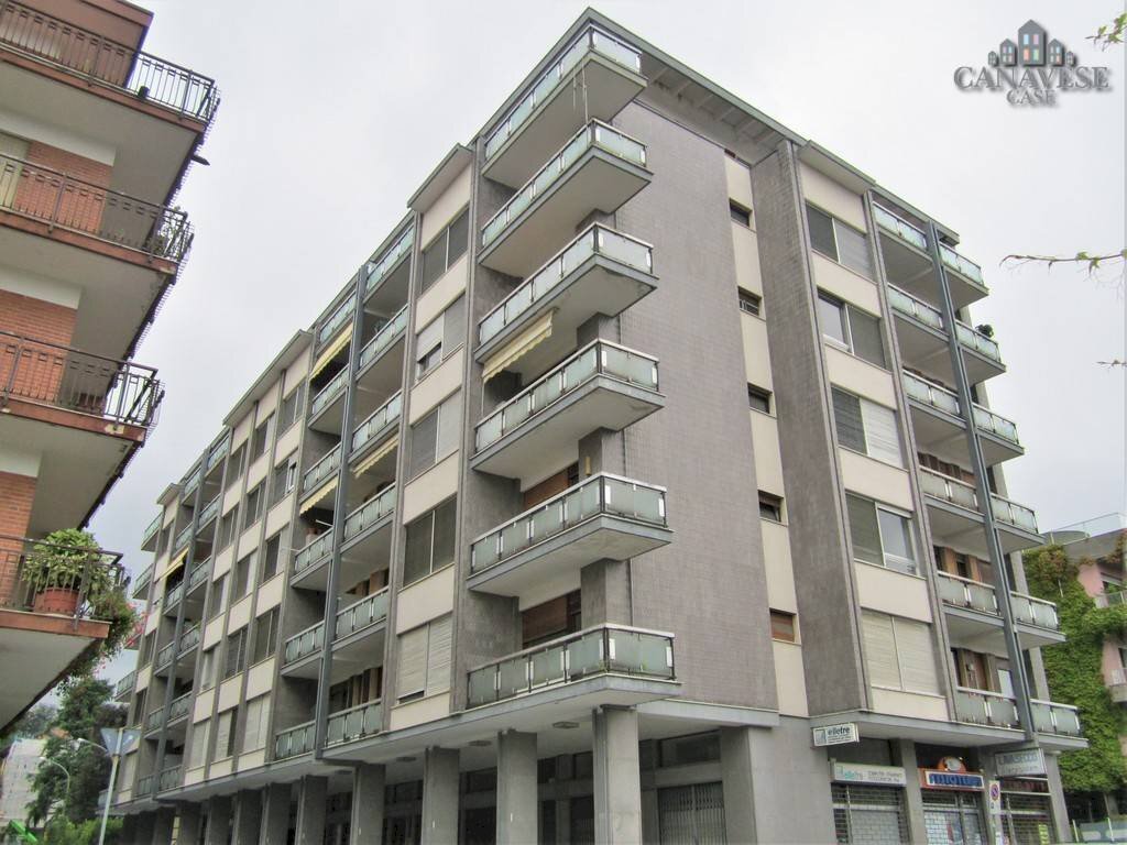 facciata - Appartamento via Galileo Galilei, 5, Cuorgnè - foto 1