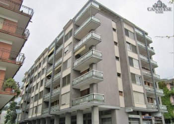 facciata - Appartamento via Galileo Galilei, 5, Cuorgnè - foto 1