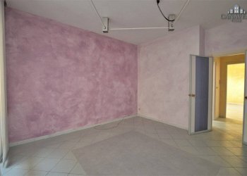 stanza - Appartamento via Galileo Galilei, 5, Cuorgnè - foto 16