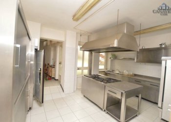 cucina - Shop via Vittorio Emanuele II, Val di Chy - photo 10