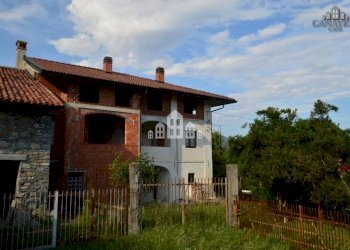 facciata - Casa indipendente via Enzo Migliore, 49, Lessolo - foto 7