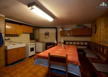 cucina - Casa indipendente via Pietro Vola, 2, Brosso - foto 5