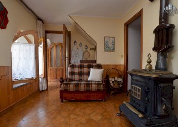 stanza - Casa indipendente via Pietro Vola, 2, Brosso - foto 7