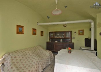 cucina - Casa indipendente via Adolfo Ghella, 38, Colleretto Castelnuovo - foto 3