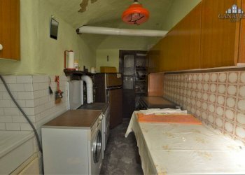 cucina - Casa indipendente via Adolfo Ghella, 38, Colleretto Castelnuovo - foto 4