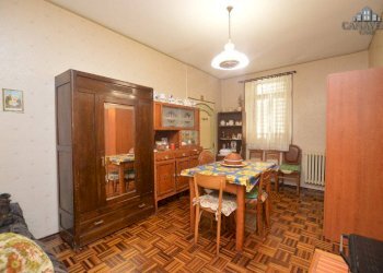 stanza - Quadrilocale piazza Azario, 3, Cuorgnè - foto 11