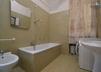 bagno - Quadrilocale piazza Azario, 3, Cuorgnè - foto 15