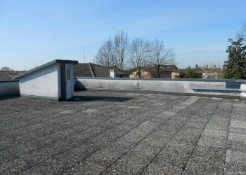 DSCN0075 - Locale Commerciale strada provinciale Strada Provinciale 415 Paullese, 19, Madignano - foto 10