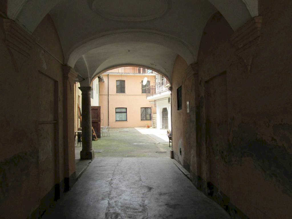 Interno palazzo - Trilocale via Caduti per la Libertà, Villafranca Piemonte - foto 3