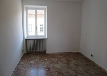 Stanza non arredata - Trilocale via Caduti per la Libertà, Villafranca Piemonte - foto 12