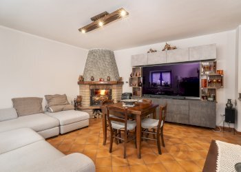 Casa indipendente Borgata Chiabrotte, 2, Paesana - foto 8