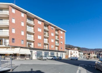 Trilocale Piazza Vittorio Veneto, 44, Paesana - foto 1